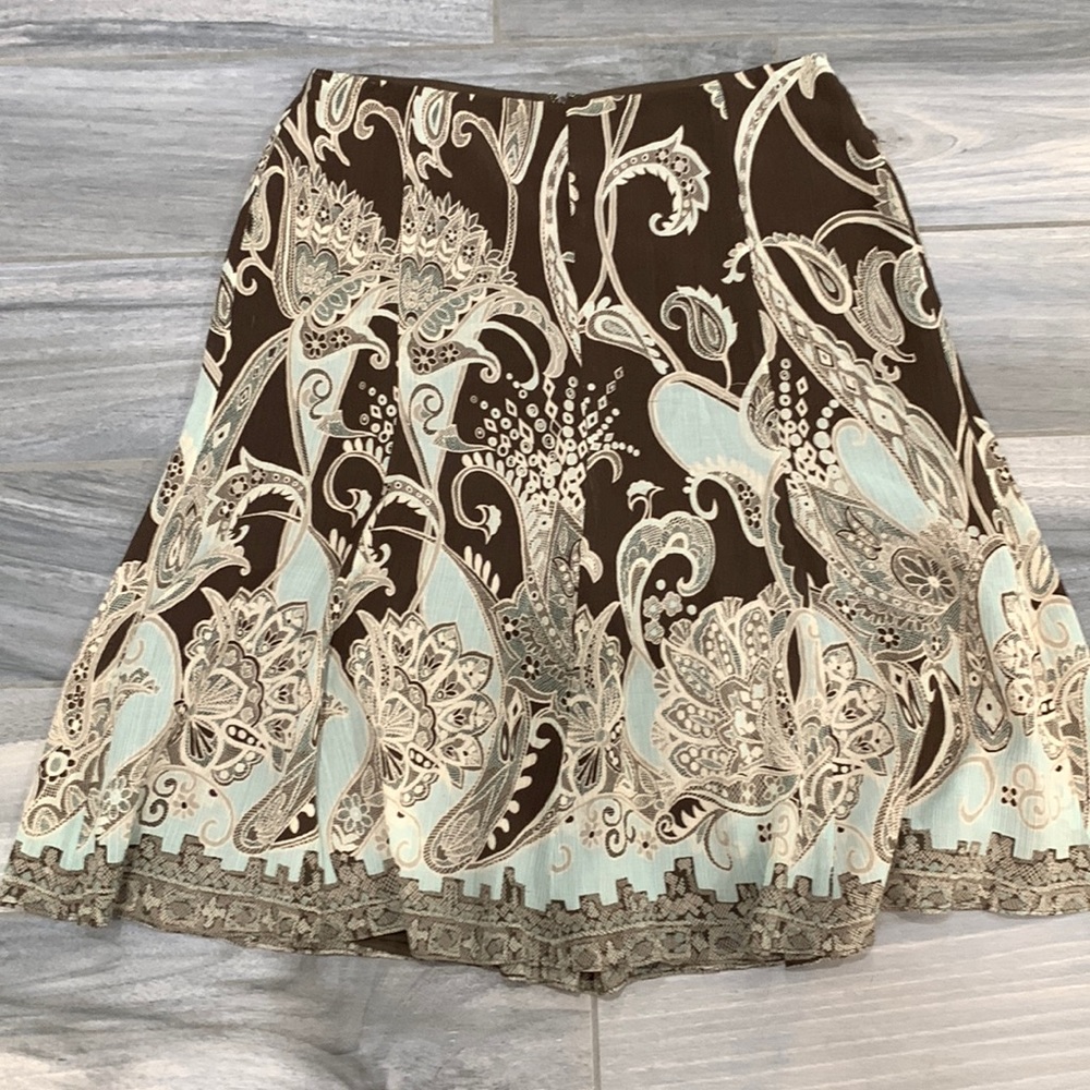 Ann Taylor silk/cotton skirt. 6P